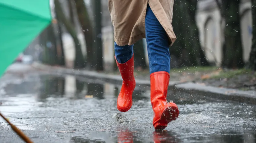 Bewegung hebt die Stimmung – im Winter also umso wichtiger. © Adobe Stock, New Africa