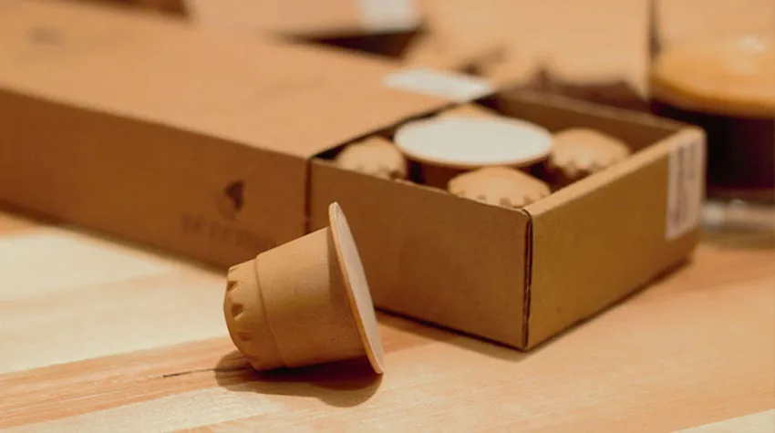 Kaffeekapseln aus Plastik verursachen Unmengen an Müll. Nicht so jedoch die Kapseln von rezemo. © rezemo