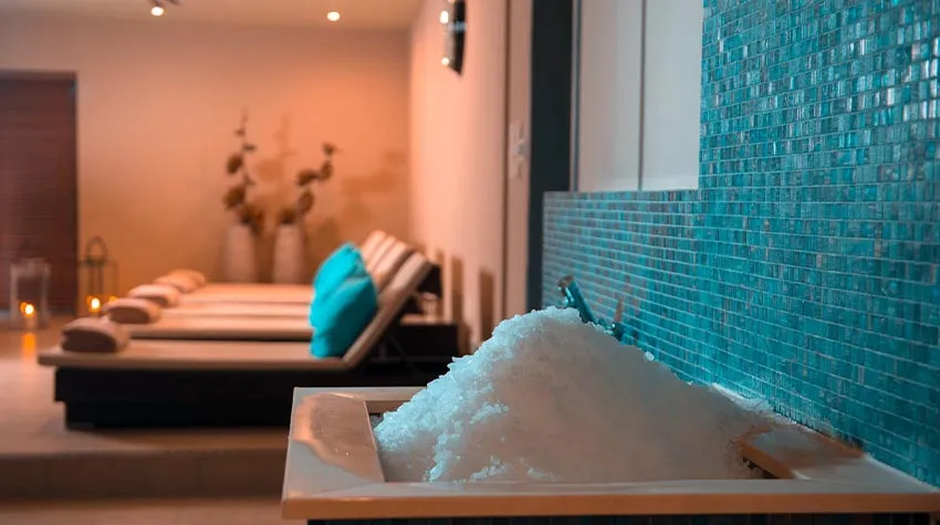 Eine Runde relaxen, bitte: Das geht im THE GRAND SPA.