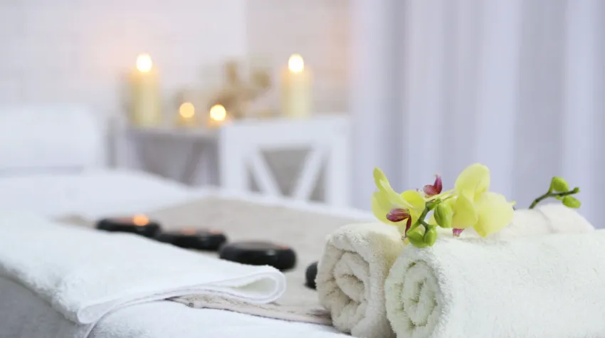 Beim Babymoon darf Wellness auf keinen Fall fehlen. © Shutterstock, Africa Studio