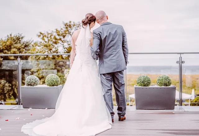 Feiert eine unvergessliche Hochzeit an der Ostsee. © Fotostudio am Haff