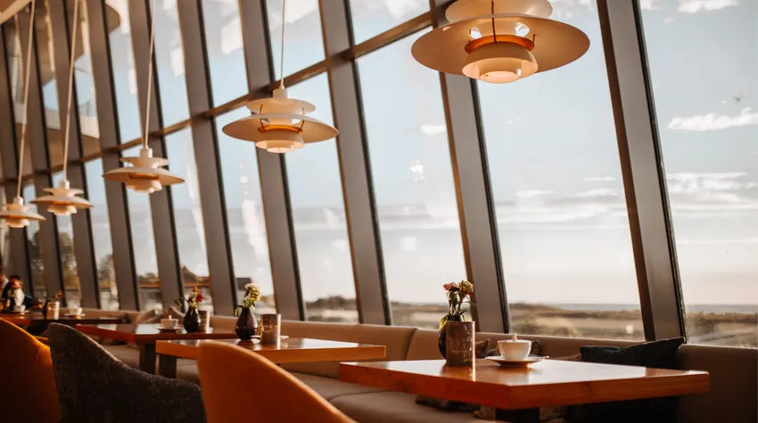 Ob BBQ, Wine and Dine oder die THE GRAND Lounge: Unsere Novemberangebote treffen jeden Geschmack.