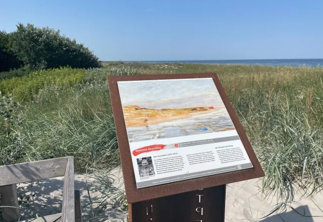 Direkt beim Strandaufgang erlebt ihr einen wunderschönen Blick auf die Ostsee.