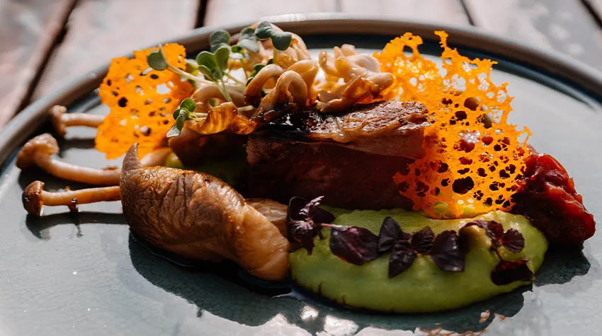 Ob für Fleisch- oder für vegetarische Gerichte: Die Gewürzmischungen werden auch in unseren Restaurants in Ahrenshoop verwendet.