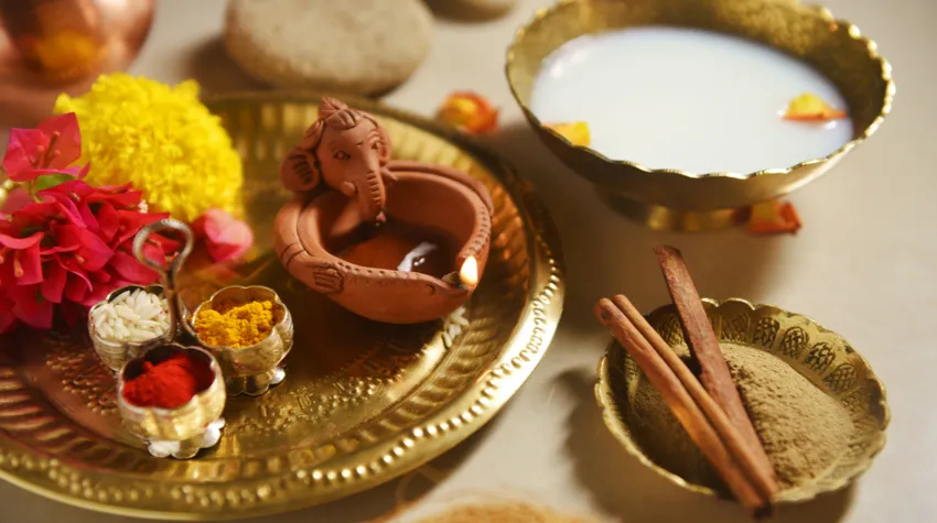Schon in der Steinzeit wusste man um die wohltuenden Effekte der Ayurveda-Kur. © Shutterstock, JOAT