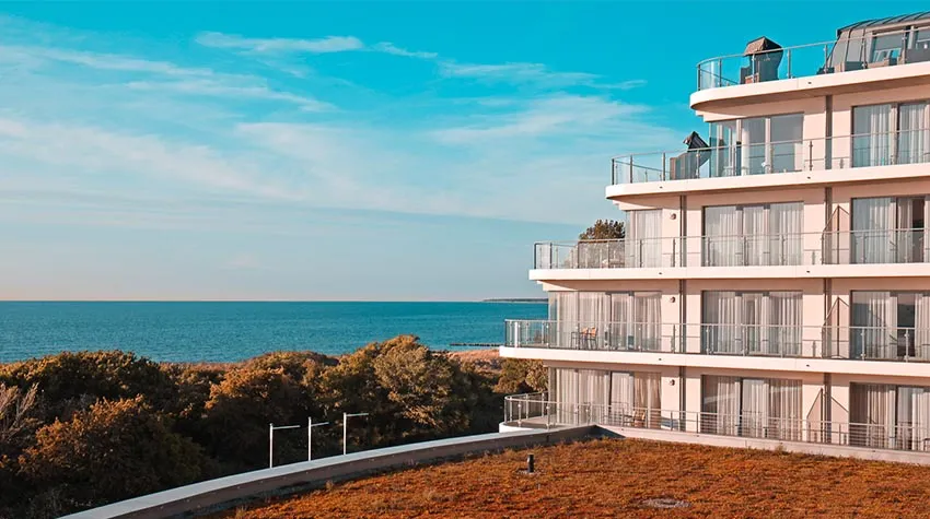 Das Hotel THE GRAND Ahrenshoop versucht ihren Besuchern ein möglichst nachhaltiges Reiseerlebnis zu bieten.